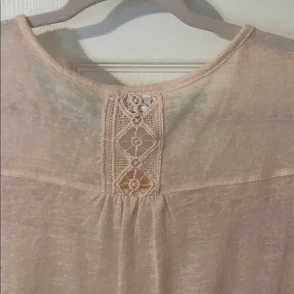 Long sleeve light pink or creme looking top - Picture 3 of 5
